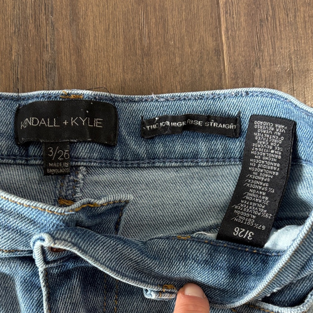 Kendall + Kylie high rise straight jeans - Picture 2 of 5